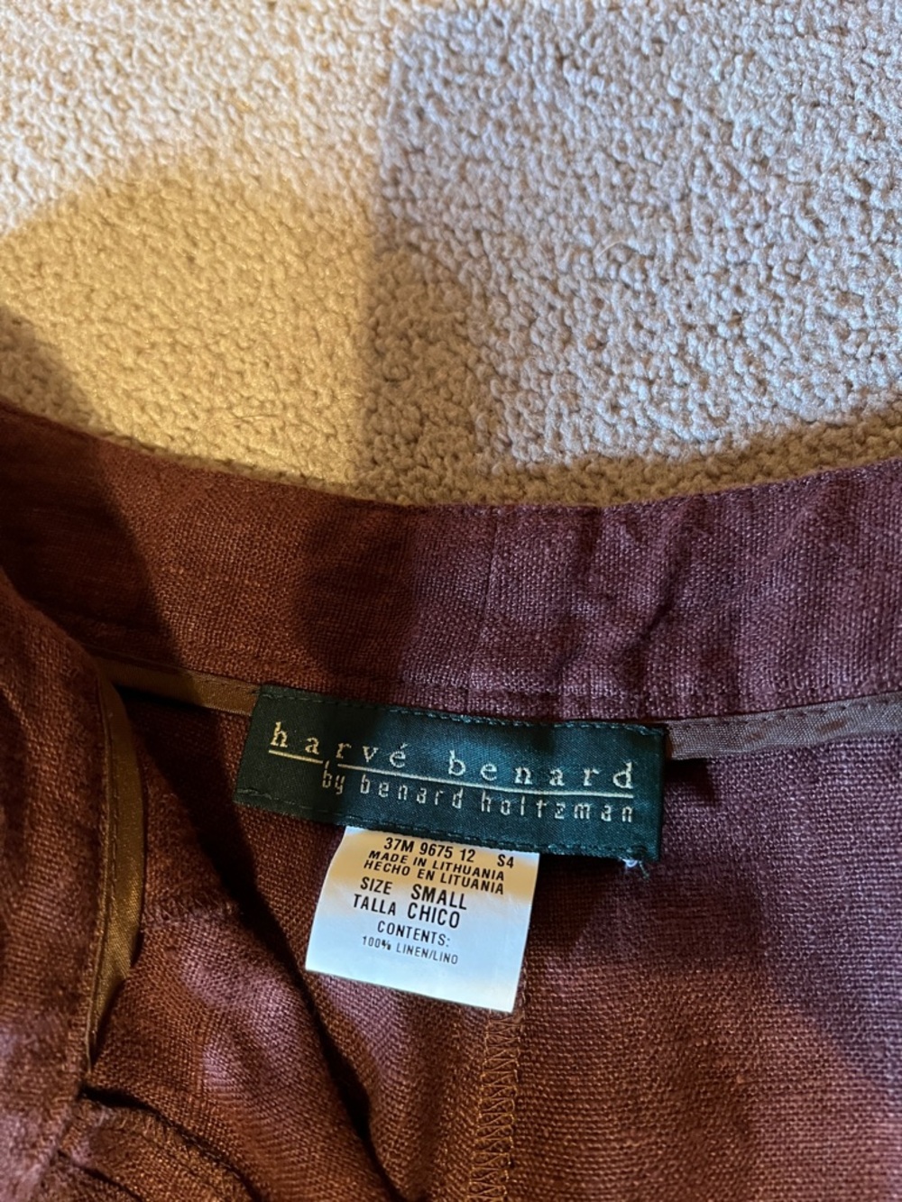VTG Harve Bernard Sz. Sm. Linen Capri. Good cond. burgundy. - Picture 8 of 9